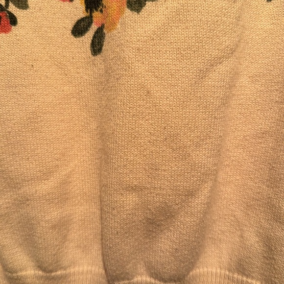 Beige Floral Top - Picture 3 of 4